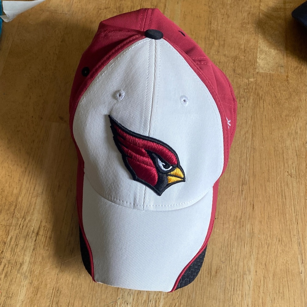 Arizona Cardinals Reebok NFL On-Field Hat (L/XL) – Great Condition